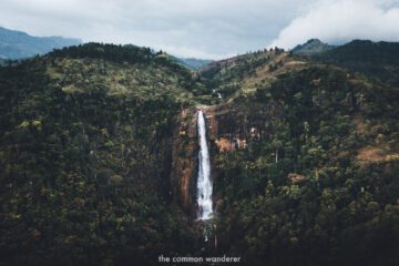 Wide image of Diyaluma waterfall