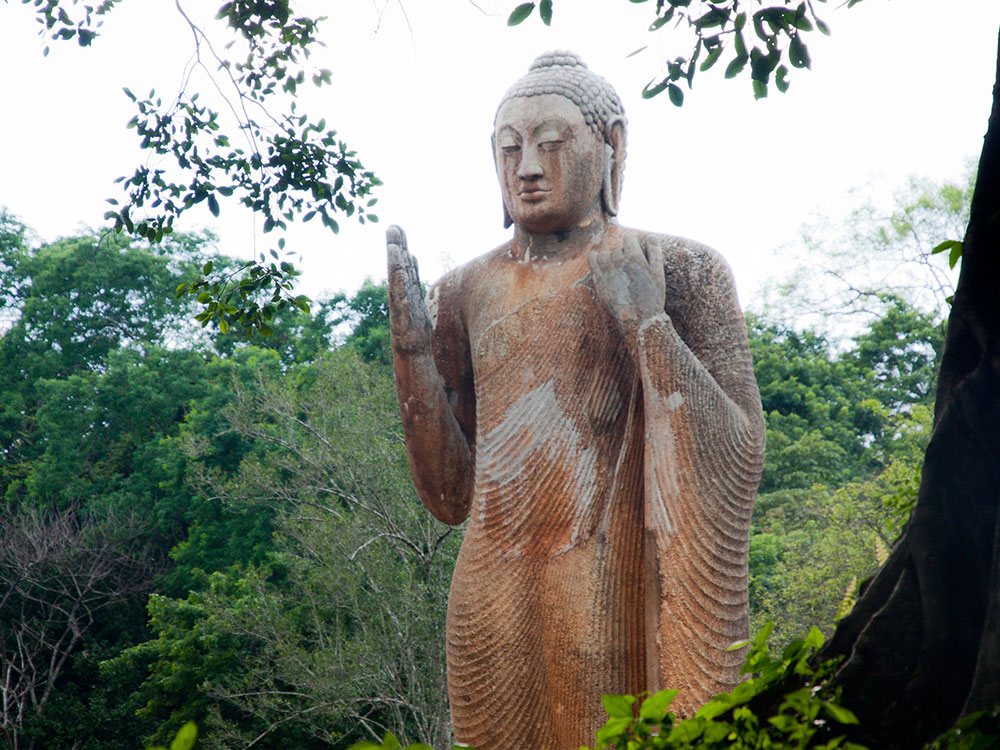 Maligawila Buddha Statue